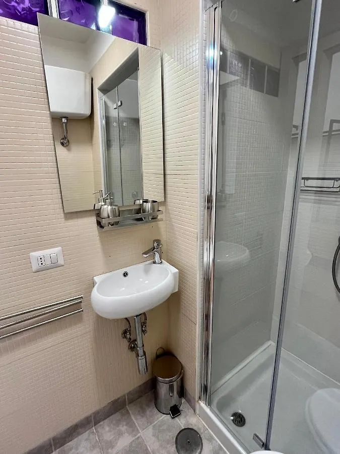 Bed & Breakfast Nabab-Napoli Bed And Breakfast Italy