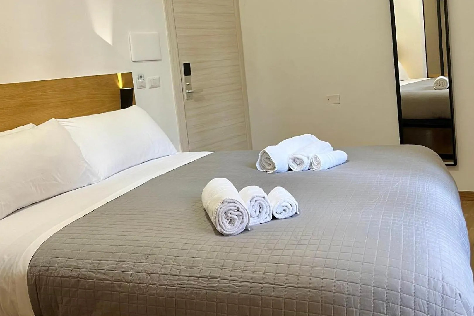 Nabab-Napoli Bed And Breakfast Italy